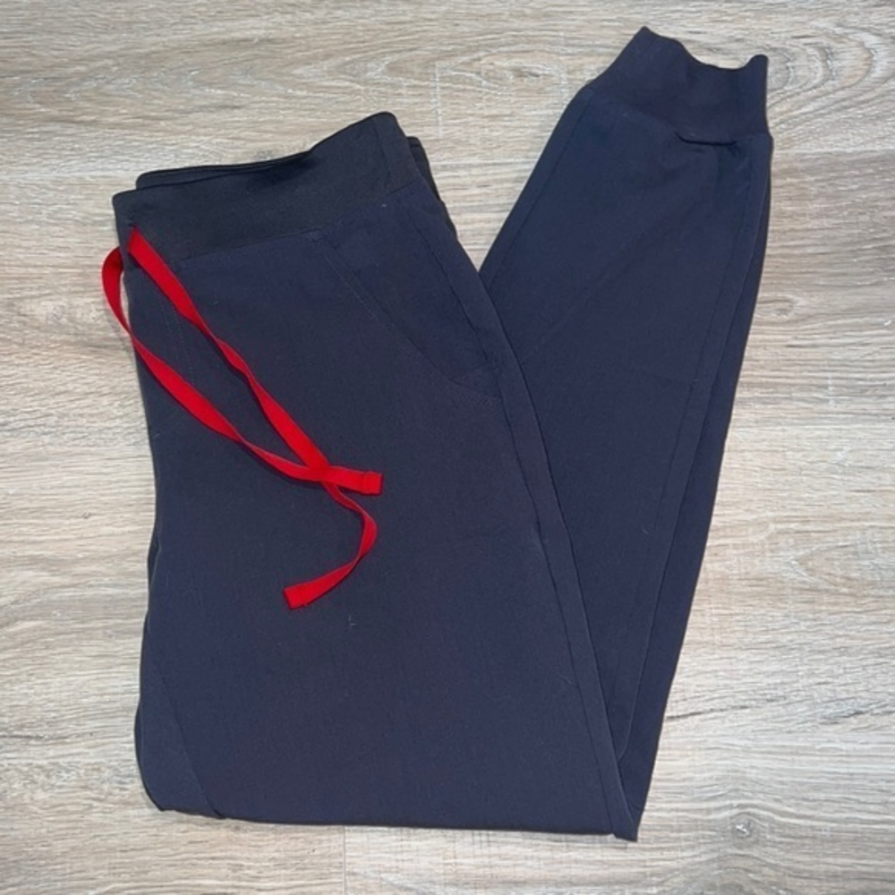 Figs zamora scrub bottoms charcoal gray